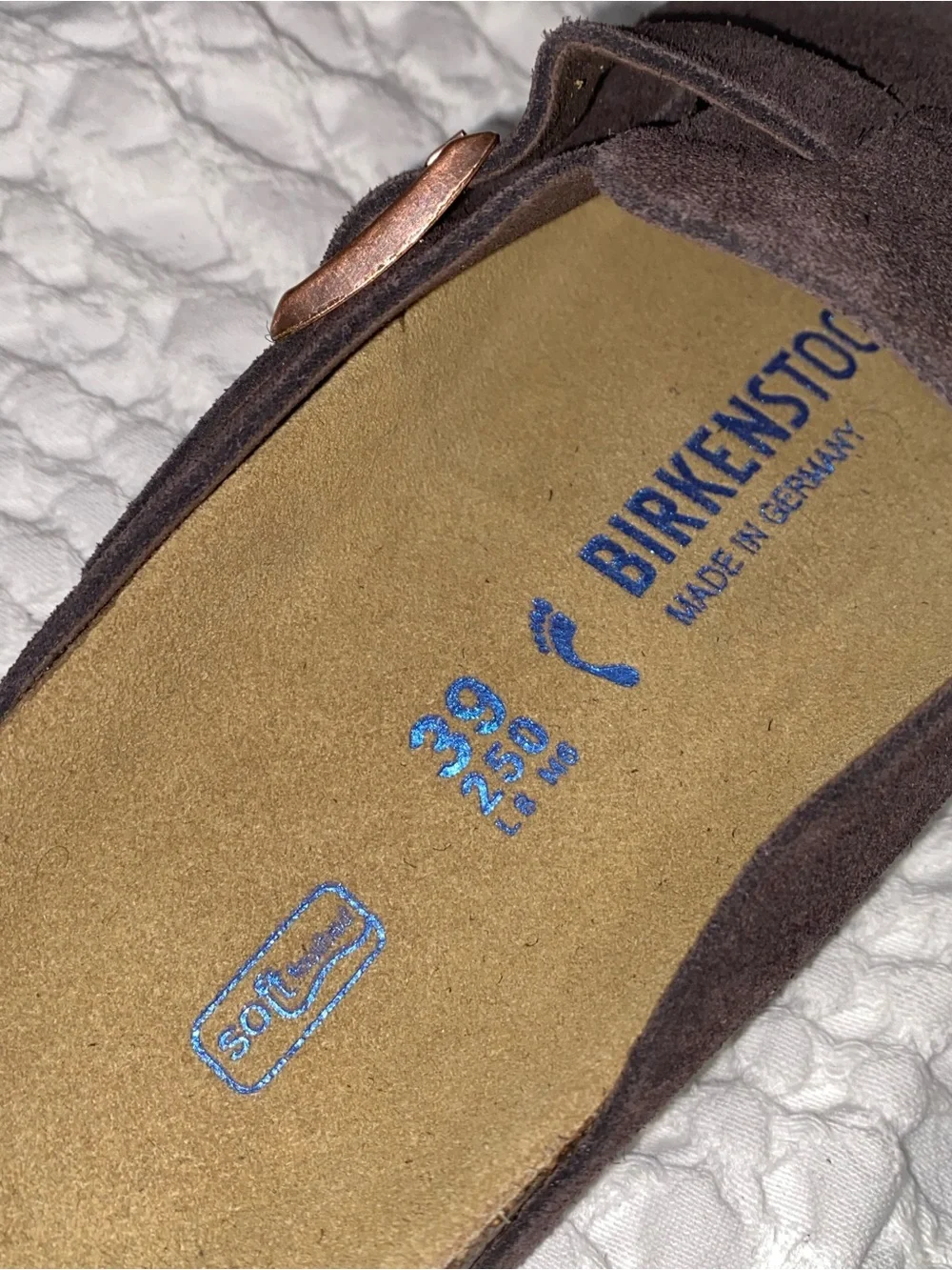 Birkenstock Kids Suede Clog in Dark Brown Sz F8 M 6